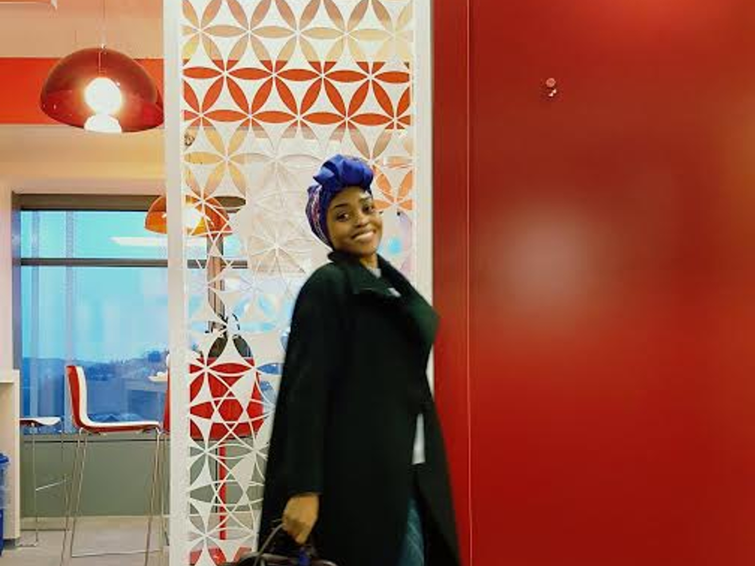 Anrifa Hassani : celle qui fait pousser des ailes aux micro-entrepreneurs·ses
